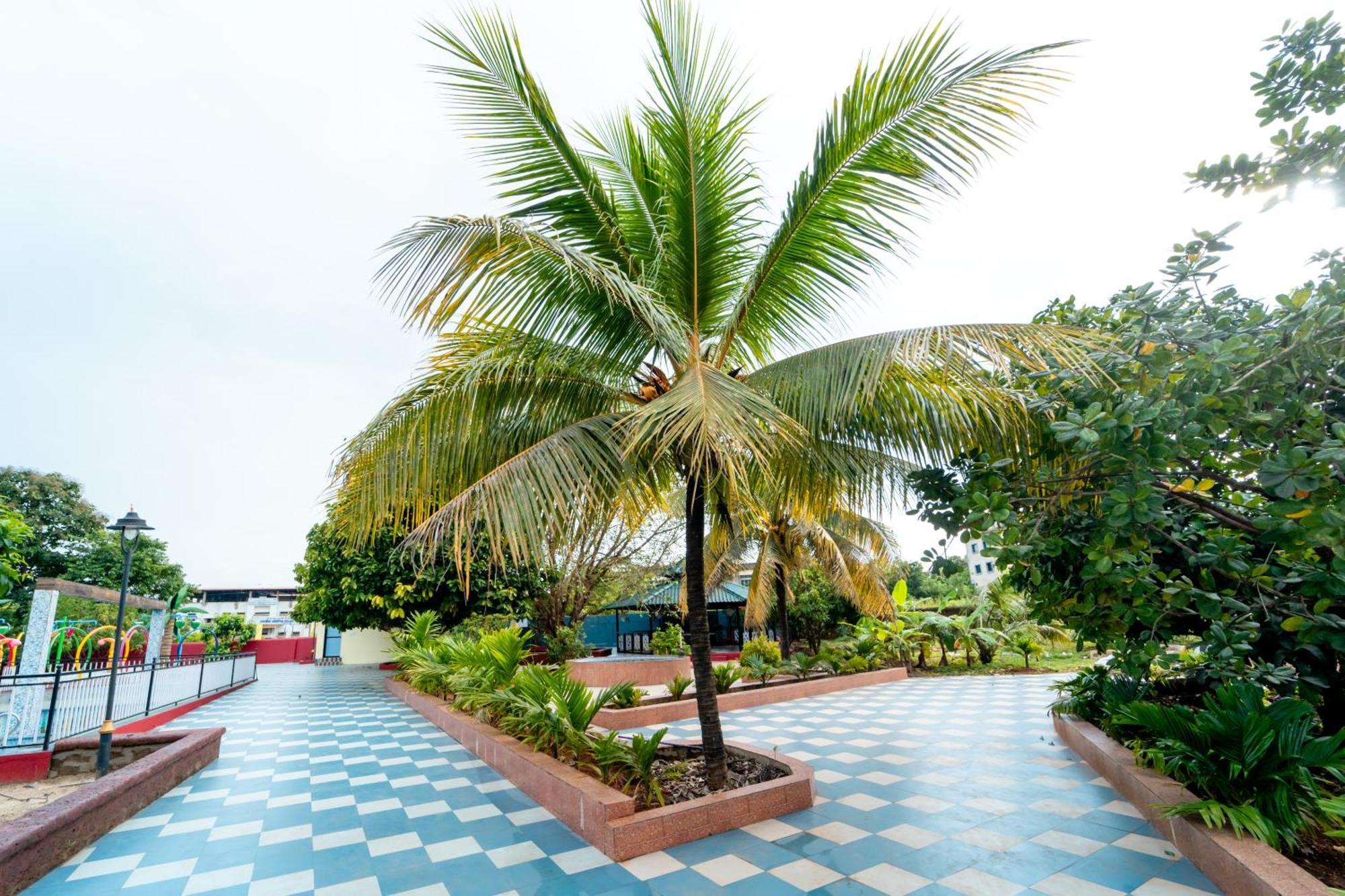 Treebo Green Village Resort - Goa Maneri  Eksteriør bilde