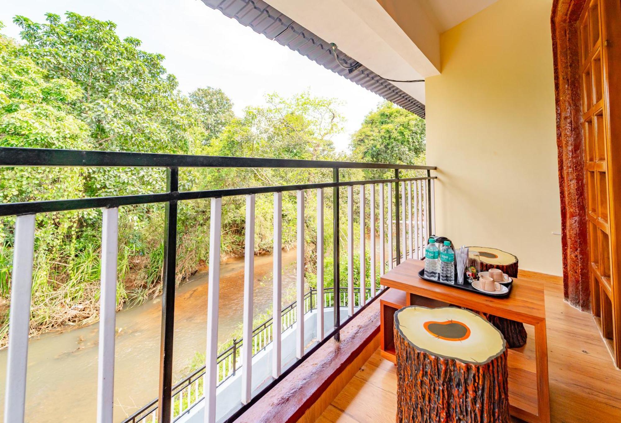 Treebo Green Village Resort - Goa Maneri  Eksteriør bilde